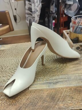 Women’s White Peep-Toe High Heel Mules